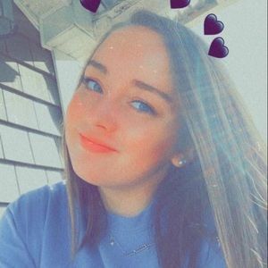 Meet your Posher, Cassie